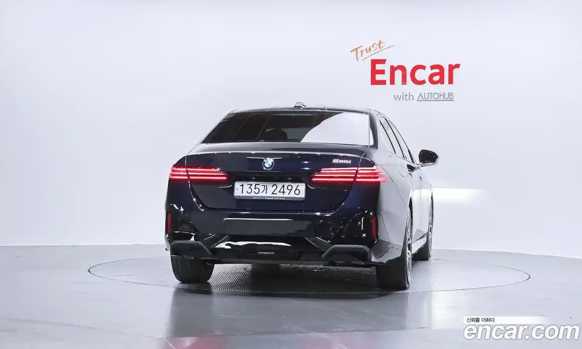 BMW 5 серия 2024 2.0 автомат (гидро), фото 4