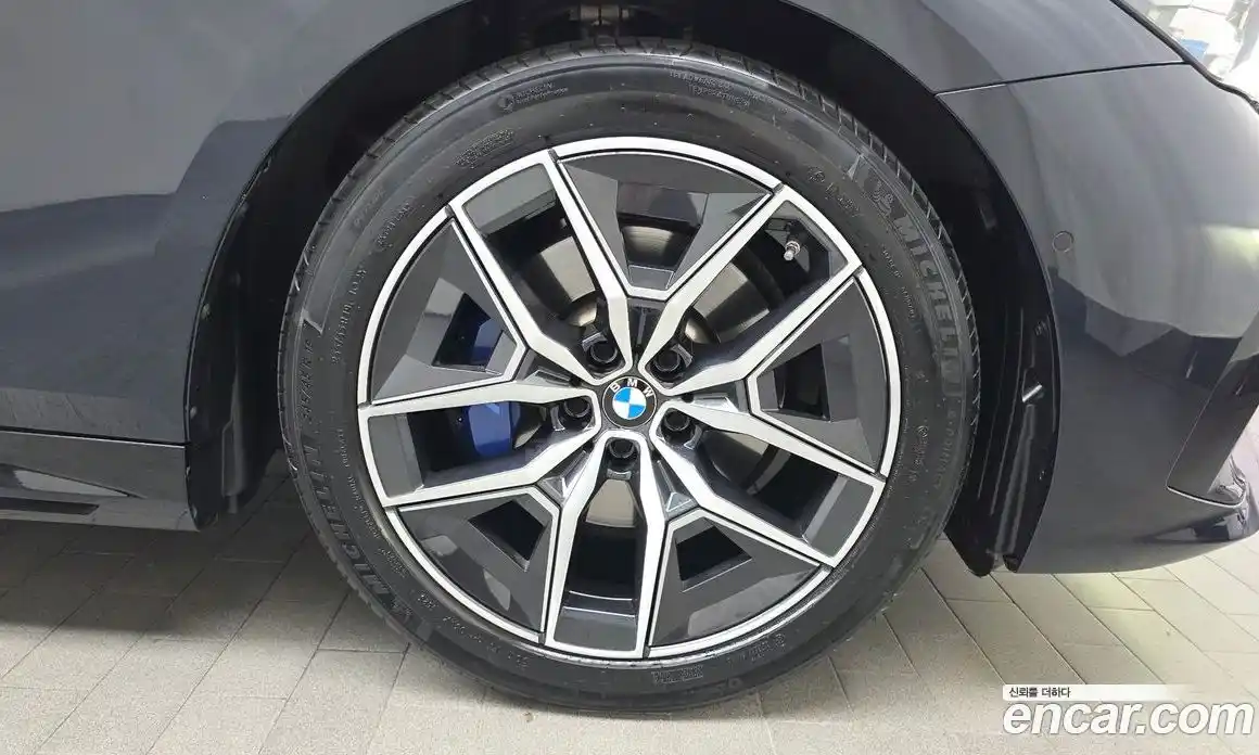 BMW 5 серия 2024 2.0 автомат (гидро), фото 7