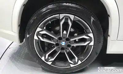 BMW X1 2023 2.0 автомат (гидро), миниатюра 5
