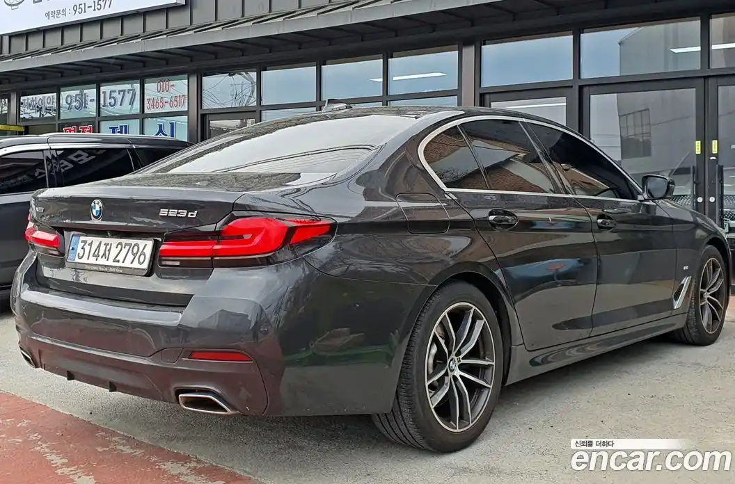 BMW 5 серия 2021 2.0 автомат (гидро), фото 3