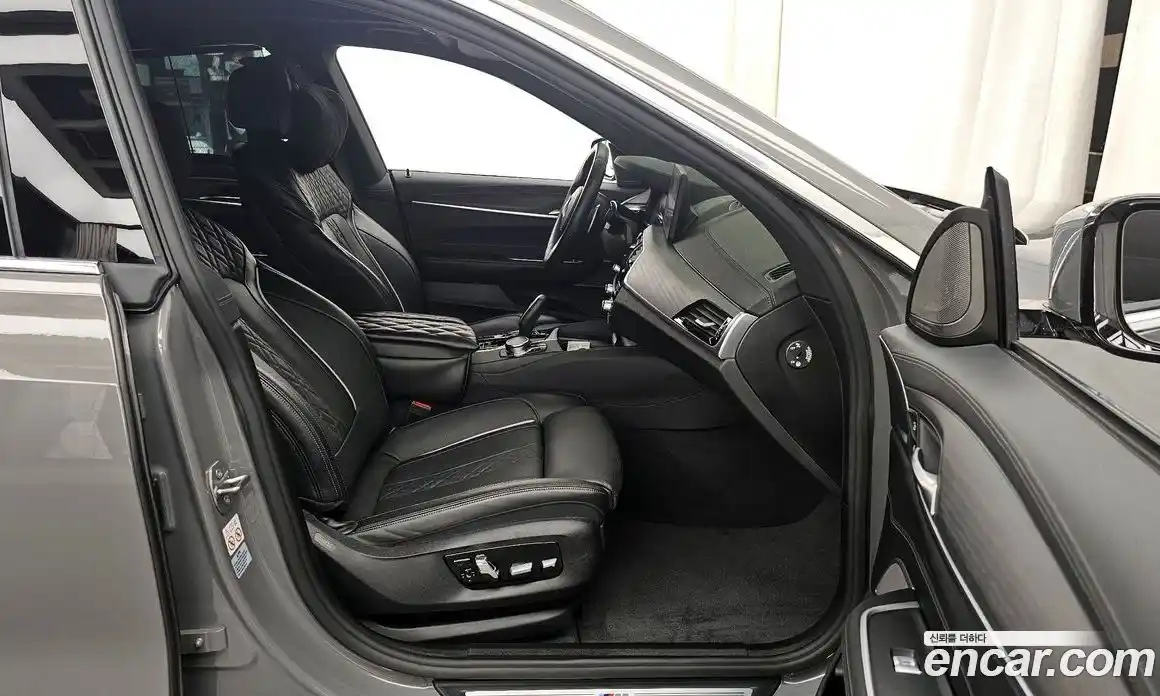 BMW 6 серия 2022 2.0 автомат (гидро), фото 17