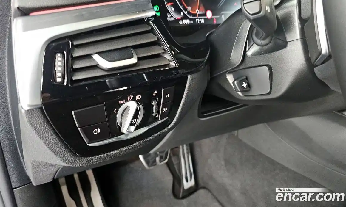 BMW 6 серия 2022 2.0 автомат (гидро), фото 28