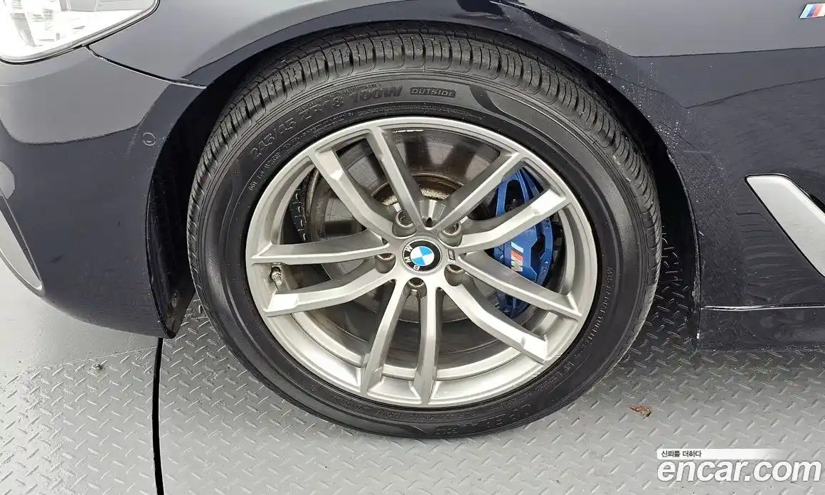 BMW 5 серия 2018 2.0 автомат (гидро), фото 5