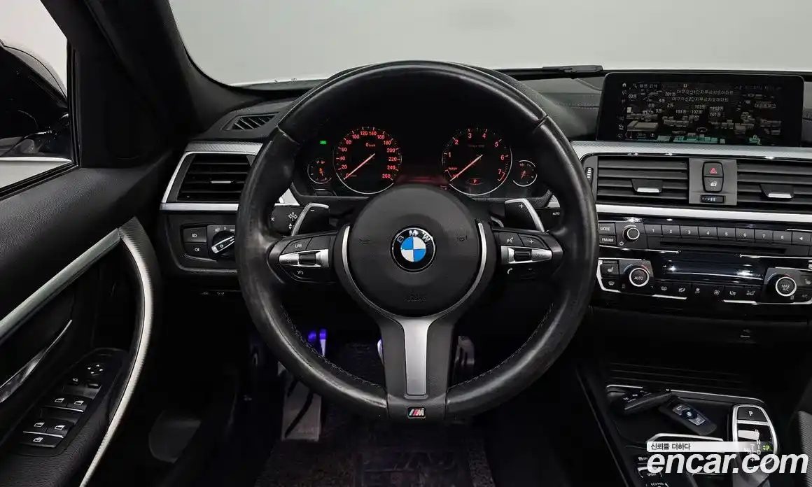 BMW 3 серия 2018 2.0 автомат (гидро), фото 18