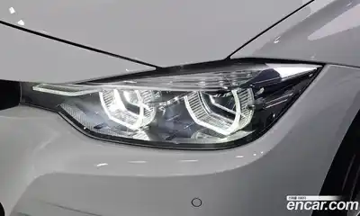 BMW 3 серия 2018 2.0 автомат (гидро), миниатюра 7