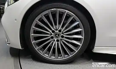 Mercedes-Benz C-Class 2023 2.0 гидро, миниатюра 5
