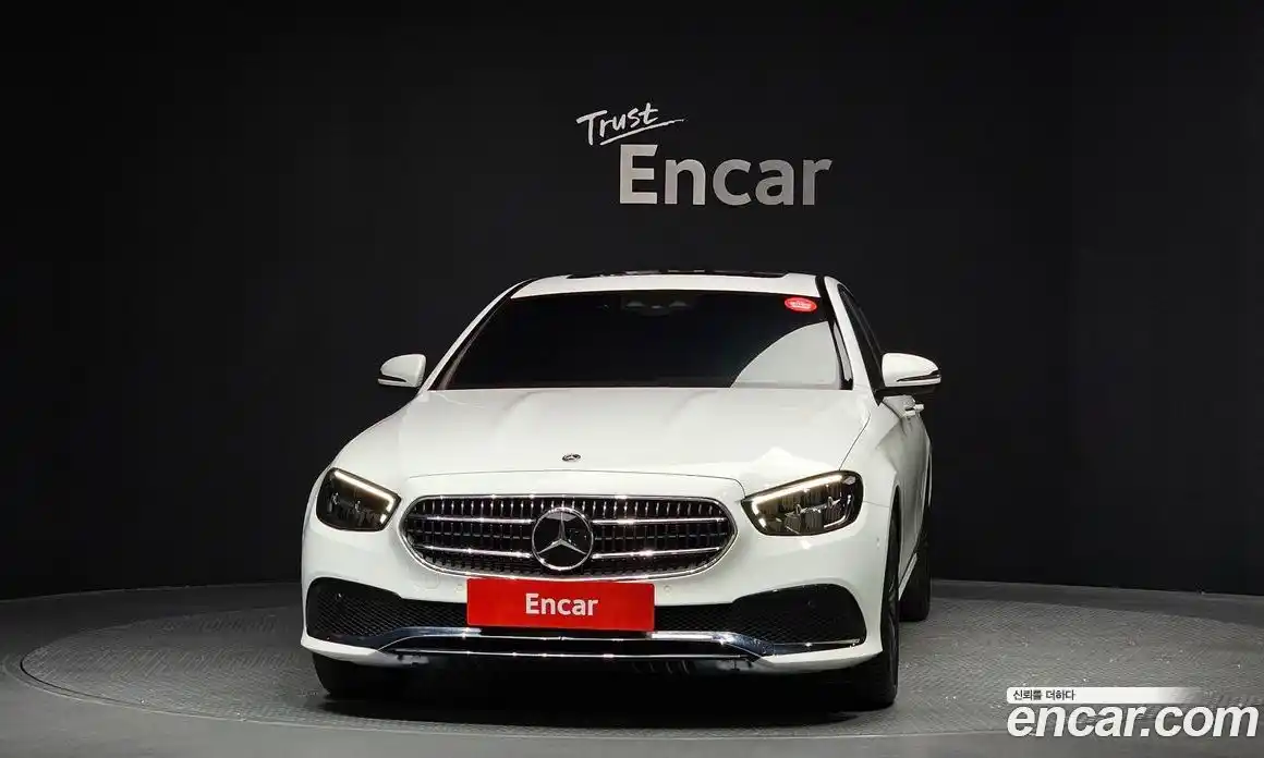 Mercedes-Benz E-Class 2021 2.0 автомат (гидро), фото 3