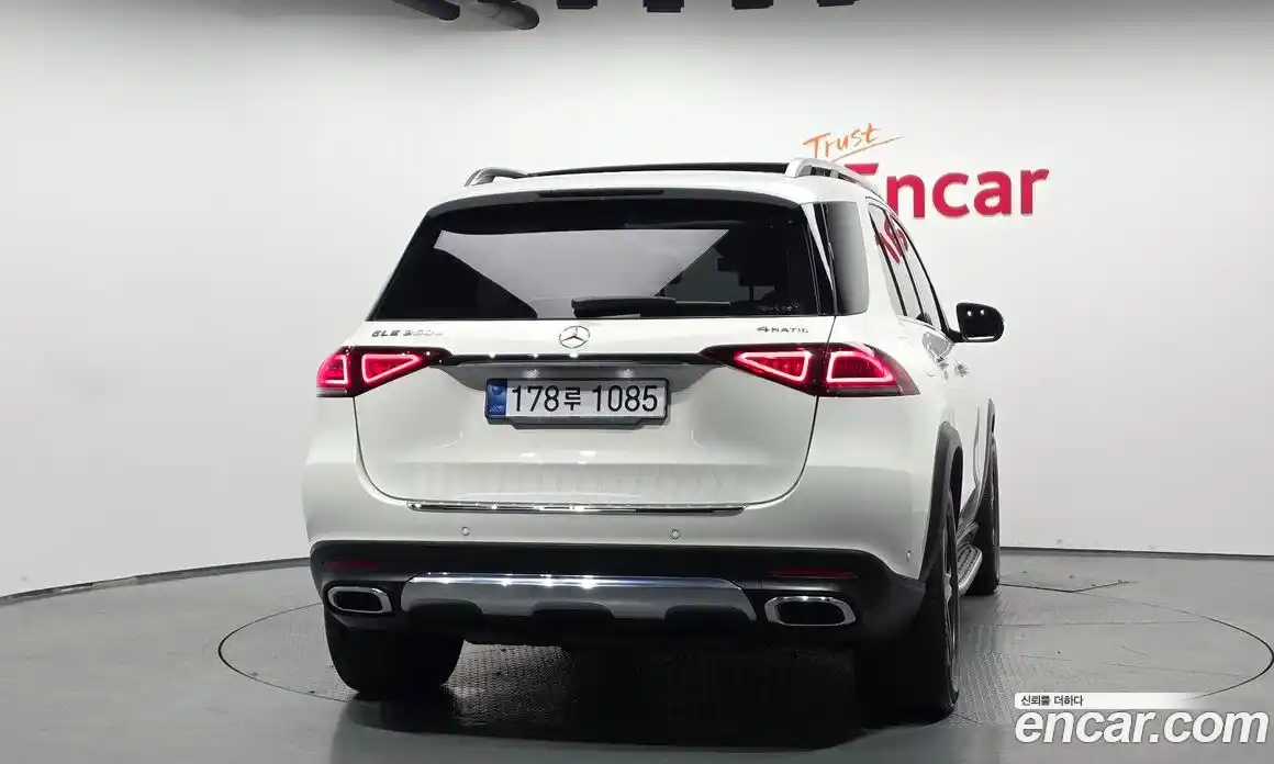 Mercedes-Benz GLE-Class 2022 2.0 гидро, фото 4 Mercedes-Benz GLE-Class 2022 2.0 гидро, фото 4