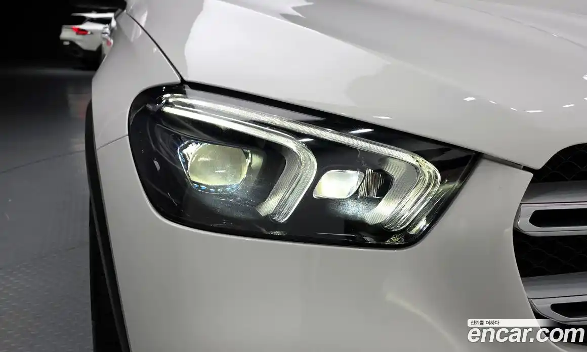Mercedes-Benz GLE-Class 2022 2.0 гидро, фото 8 Mercedes-Benz GLE-Class 2022 2.0 гидро, фото 8