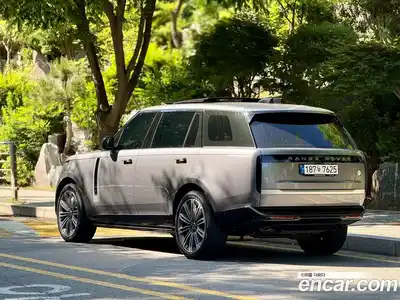 Land Rover Range Rover 2024 4.4 автомат (гидро), миниатюра 3