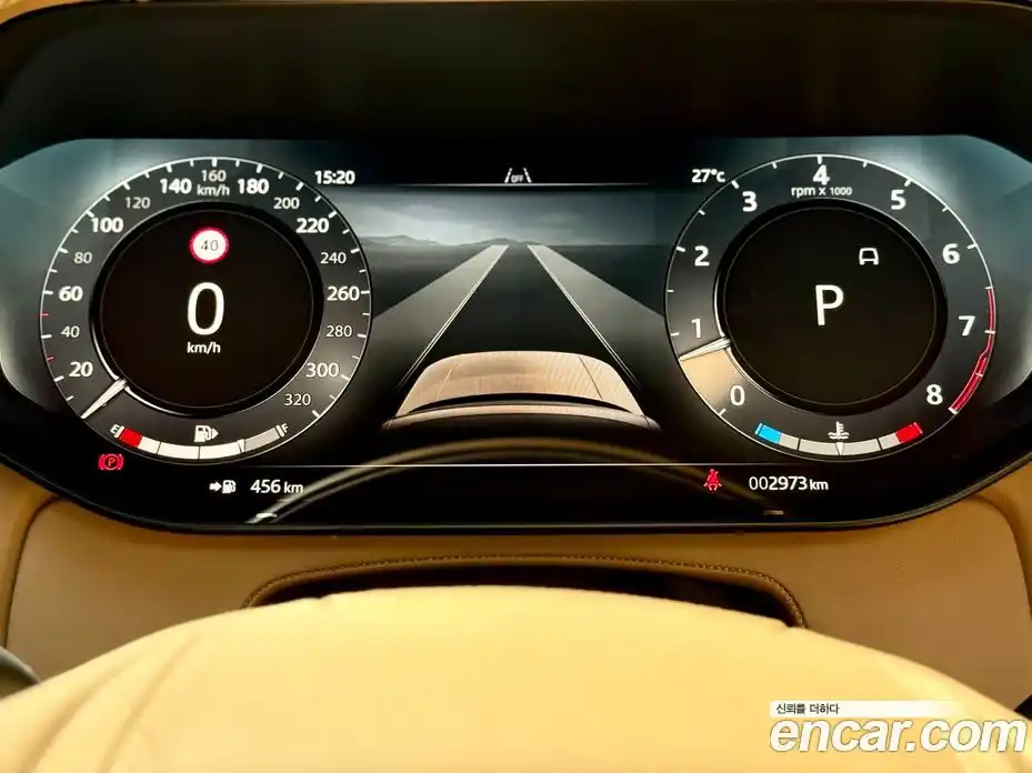 Land Rover Range Rover 2024 4.4 автомат (гидро), фото 8