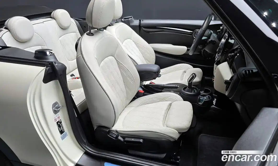 Mini Cooper Convertible 2022 2.0 автомат (гидро), фото 16