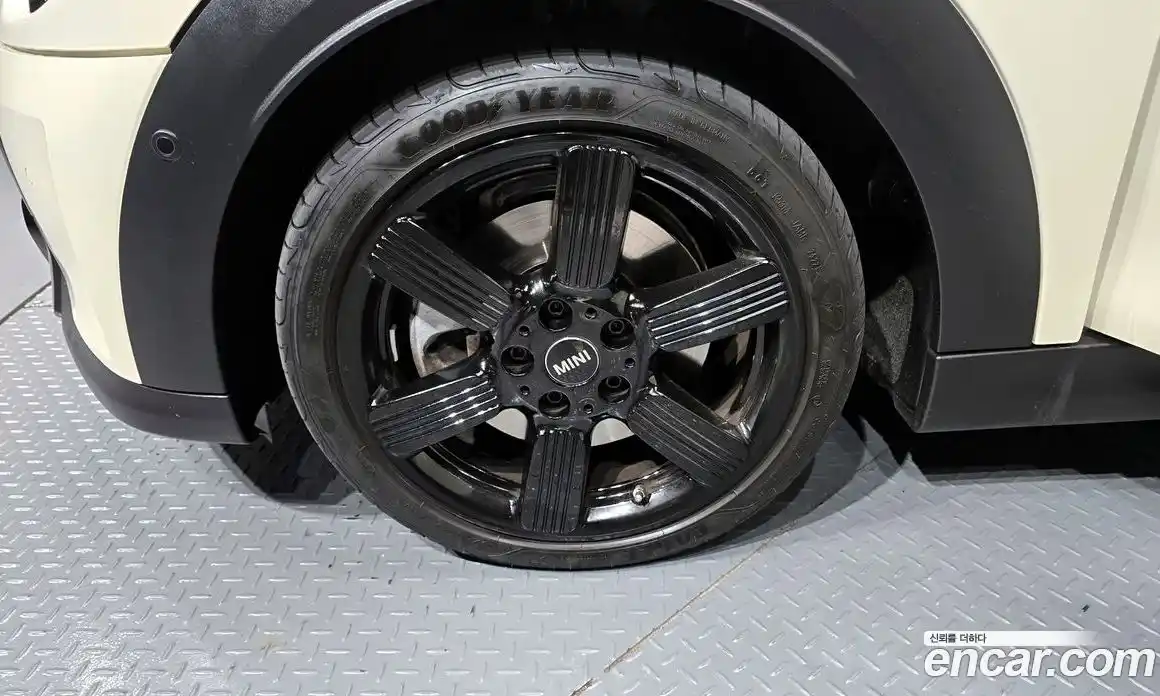 Mini Cooper Convertible 2022 2.0 автомат (гидро), фото 5