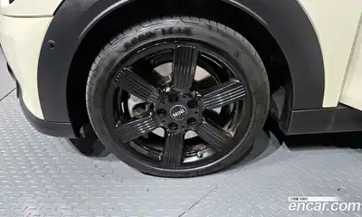 Mini Cooper Convertible 2022 2.0 автомат (гидро), миниатюра 5