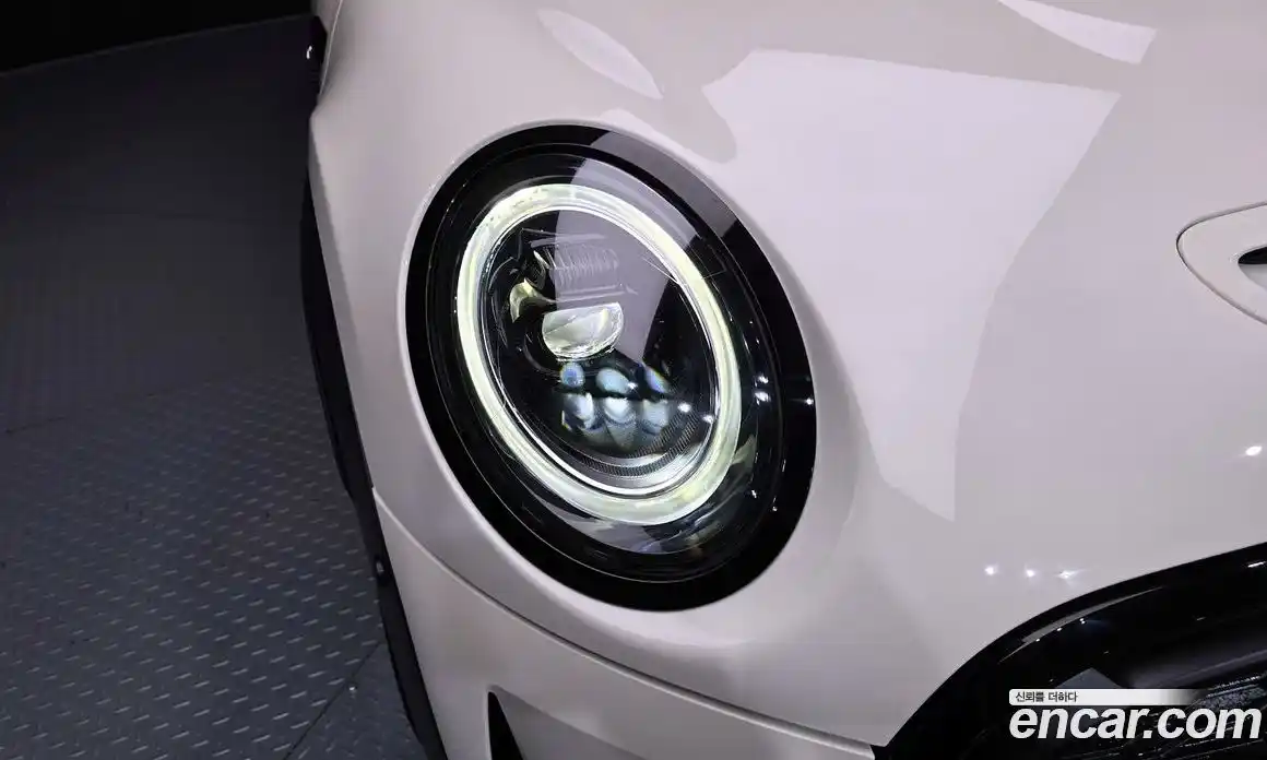 Mini Cooper Convertible 2022 2.0 автомат (гидро), фото 8