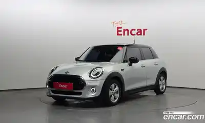 Mini Cooper, 2019, 40 332 км
