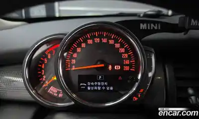 Mini Cooper 2019 1.5 автомат (гидро), миниатюра 11