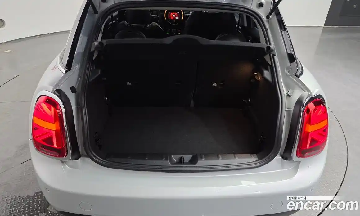 Mini Cooper 2019 1.5 автомат (гидро), фото 30