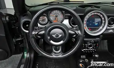 Mini Cooper Convertible 2015 1.6 автомат (гидро), миниатюра 12
