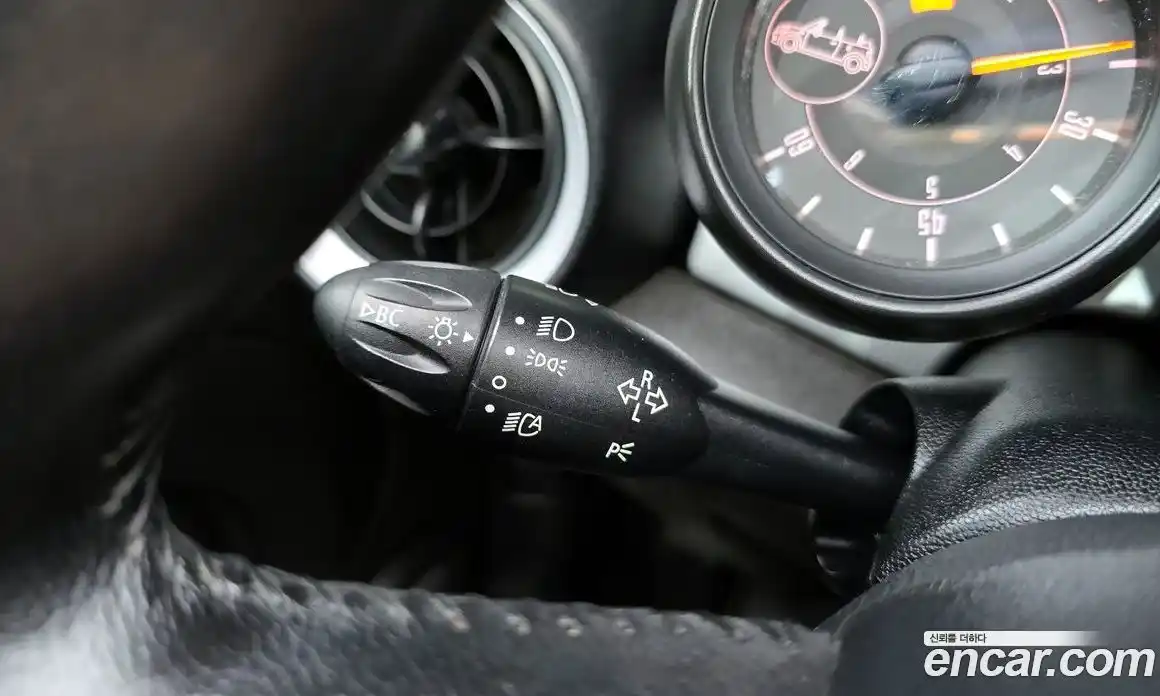 Mini Cooper Convertible 2015 1.6 автомат (гидро), фото 18