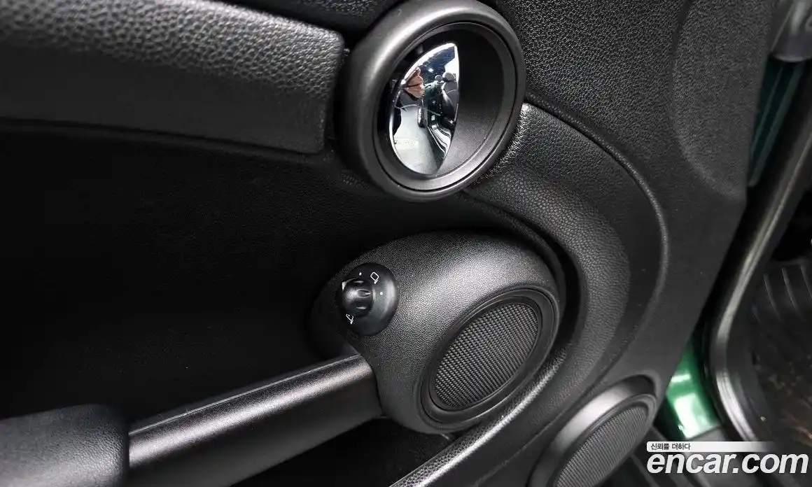 Mini Cooper Convertible 2015 1.6 автомат (гидро), фото 19