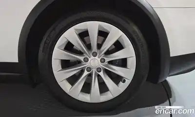 Tesla Model X 2018 0.3 автомат (гидро), миниатюра 7 Tesla Model X 2018 0.3 автомат (гидро), миниатюра 7