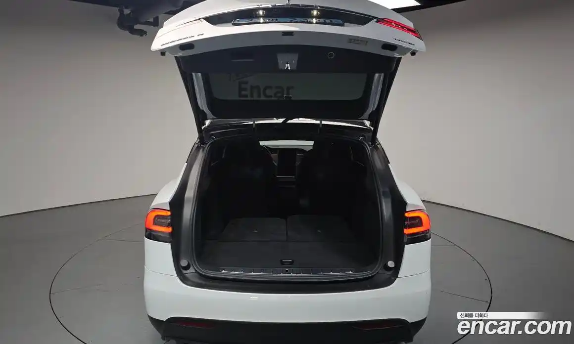 Tesla Model X 2018 0.3 автомат (гидро), фото 26