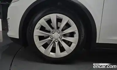 Tesla Model X 2018 0.3 автомат (гидро), миниатюра 5