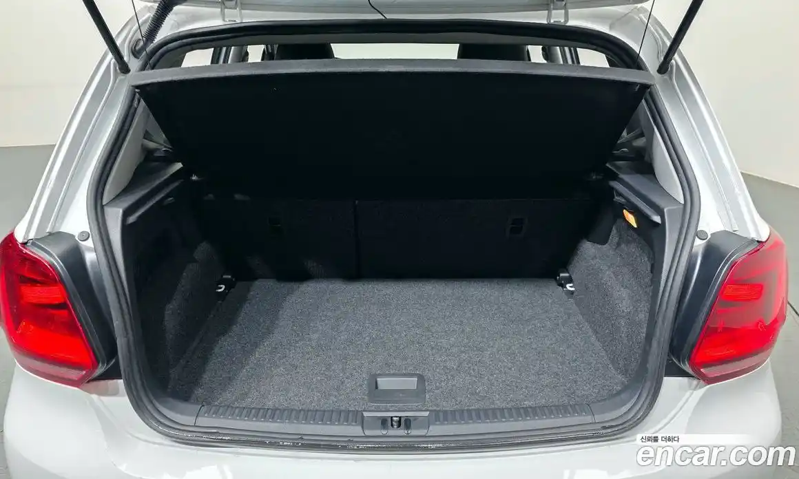 Volkswagen Polo 2015 1.4 автомат (гидро), фото 14