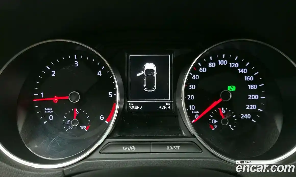 Volkswagen Polo 2015 1.4 автомат (гидро), фото 8
