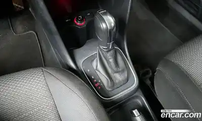 Volkswagen Polo 2015 1.4 автомат (гидро), миниатюра 9