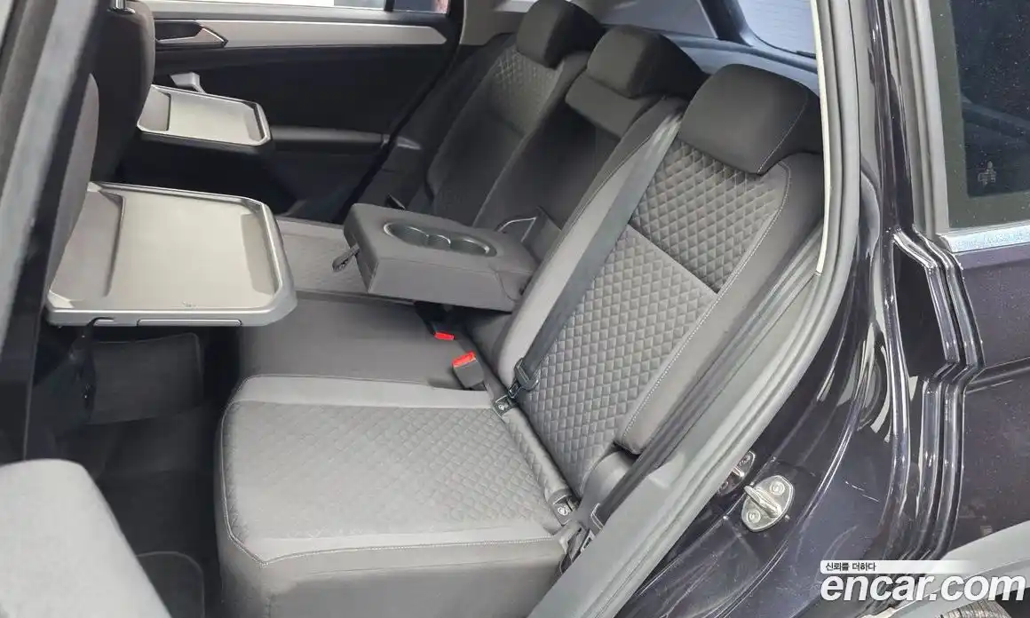 Volkswagen Tiguan 2018 2.0 автомат (гидро), фото 16