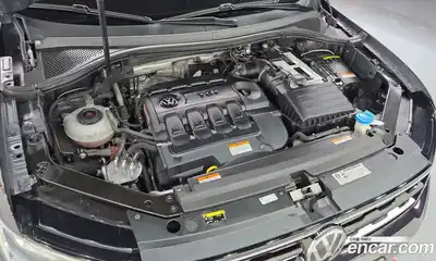 Volkswagen Tiguan 2018 2.0 автомат (гидро), миниатюра 6