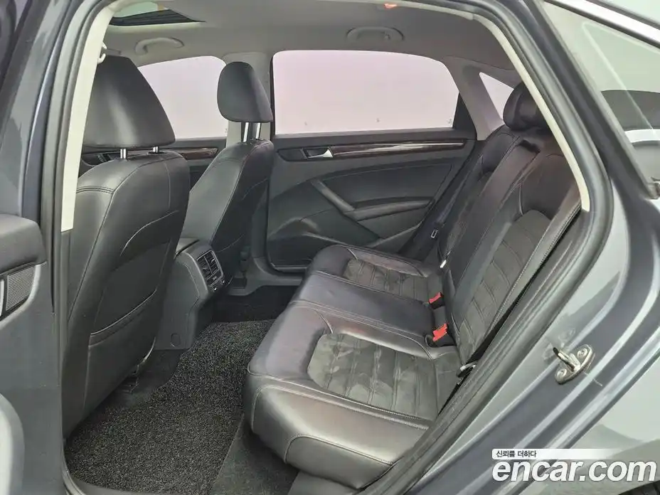 Volkswagen Passat 2013 2.0 автомат (гидро), фото 11 Volkswagen Passat 2013 2.0 автомат (гидро), фото 11