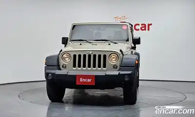Jeep Wrangler 2017 3.6 автомат (гидро), миниатюра 3