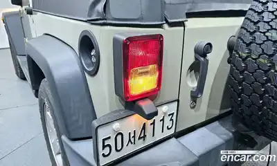 Jeep Wrangler 2017 3.6 автомат (гидро), миниатюра 9