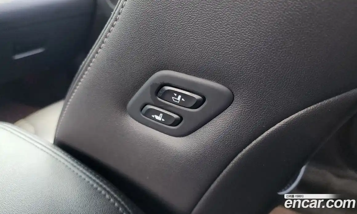 Ford Taurus 2016 2.0 автомат (гидро), фото 18