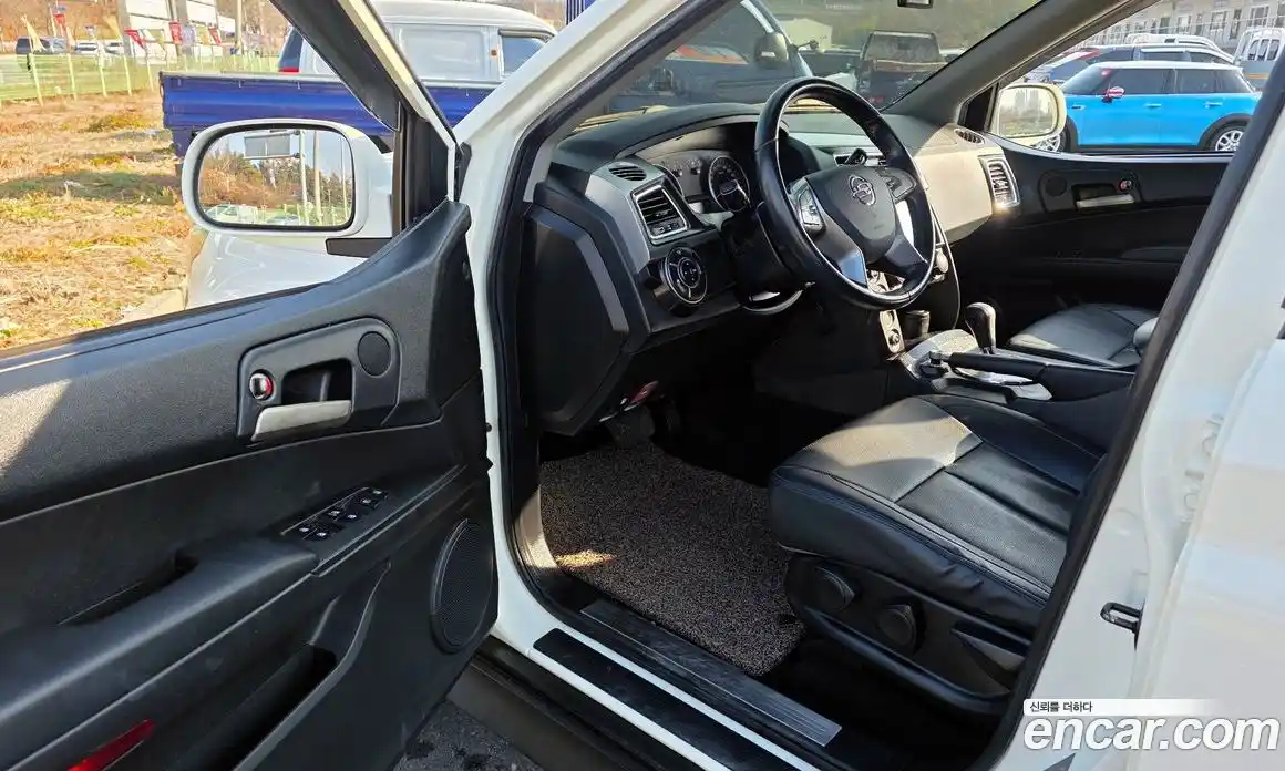 SsangYong Korando 2017 2.2 автомат (гидро), фото 11