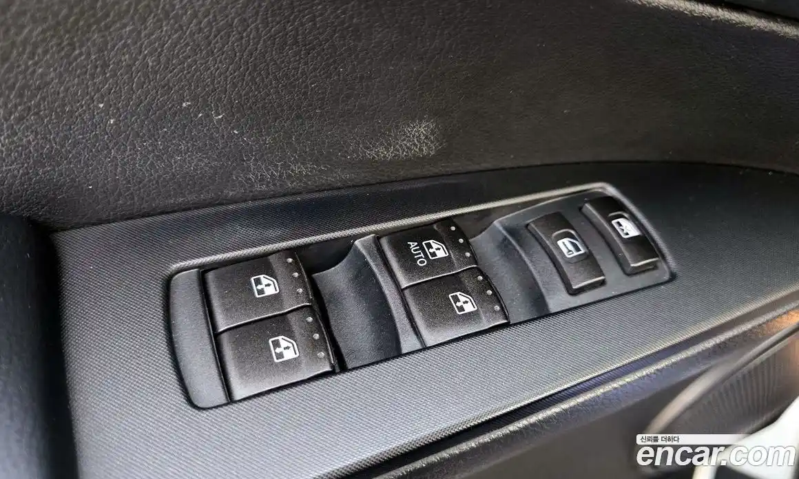 SsangYong Korando 2017 2.2 автомат (гидро), фото 19