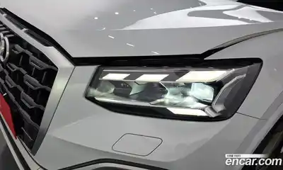 Audi Q2 2023 2.0 автомат (гидро), миниатюра 8