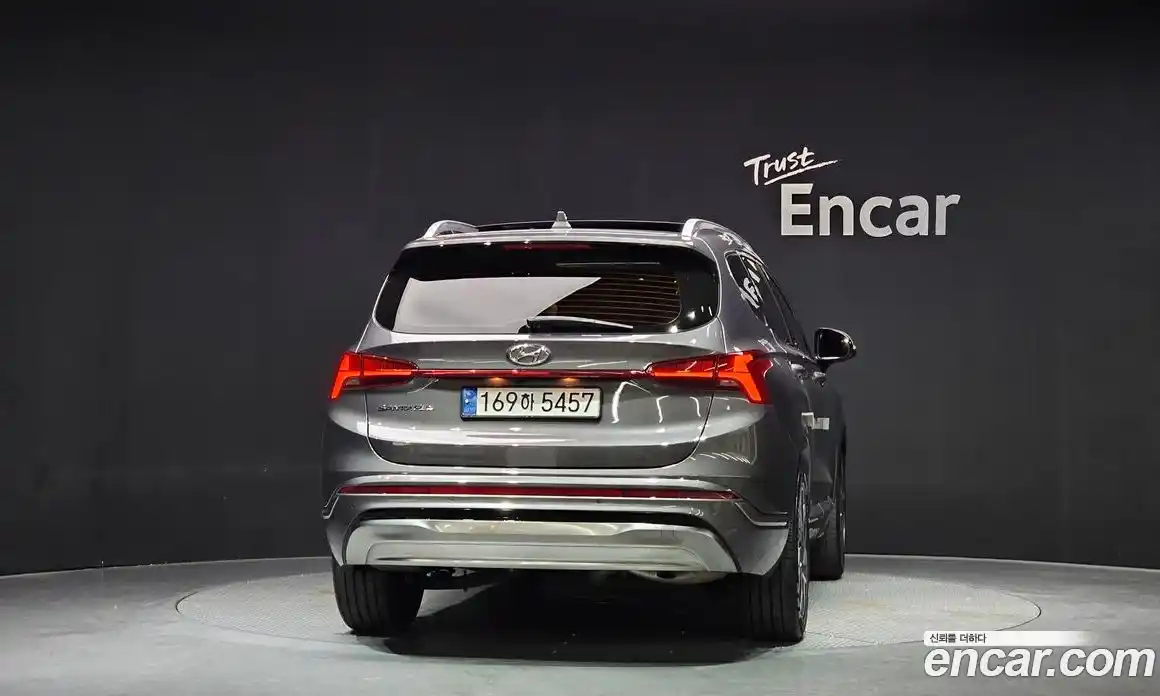 Hyundai Santa Fe 2022 2.2 автомат (гидро), фото 4