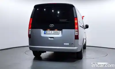 Hyundai Staria 2024 2.2 автомат (гидро), миниатюра 4