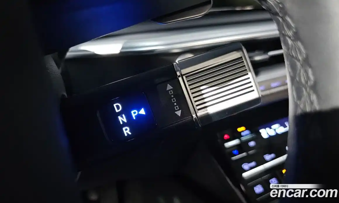 Hyundai Grandeur 2023 2.5 автомат (гидро), фото 12
