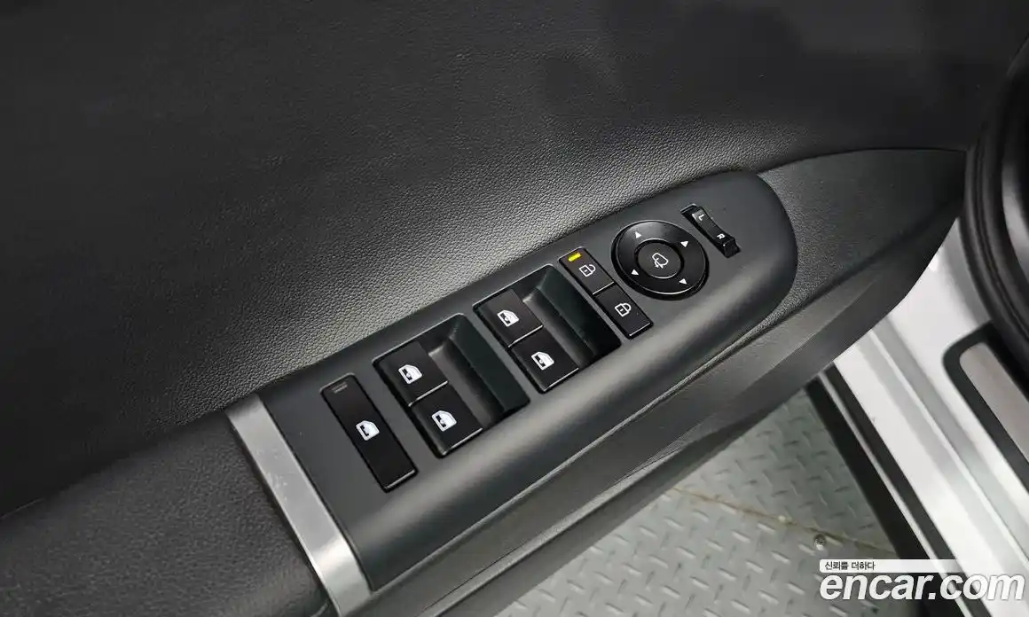 Hyundai Grandeur 2023 2.5 автомат (гидро), фото 28