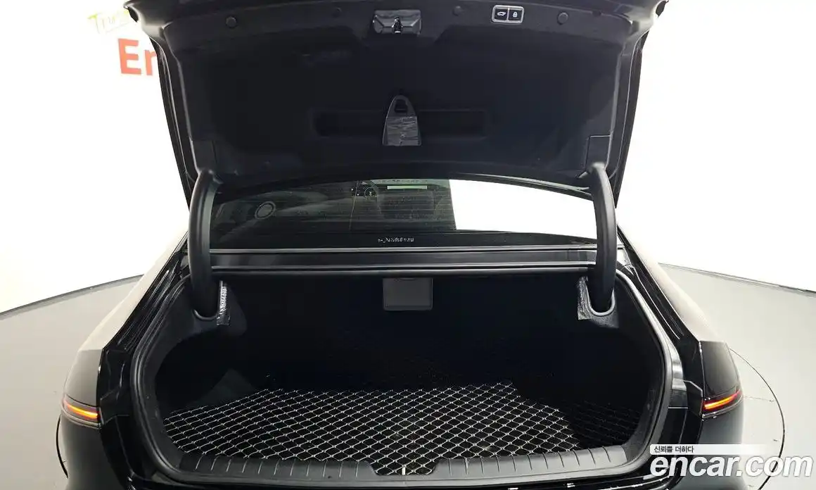 Hyundai Grandeur 2023 3.5 автомат (гидро), фото 24