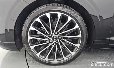Hyundai Grandeur 2023 3.5 автомат (гидро), миниатюра 5