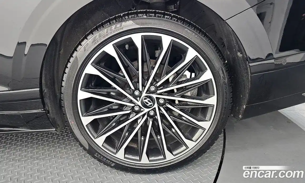 Hyundai Grandeur 2023 3.5 автомат (гидро), фото 7