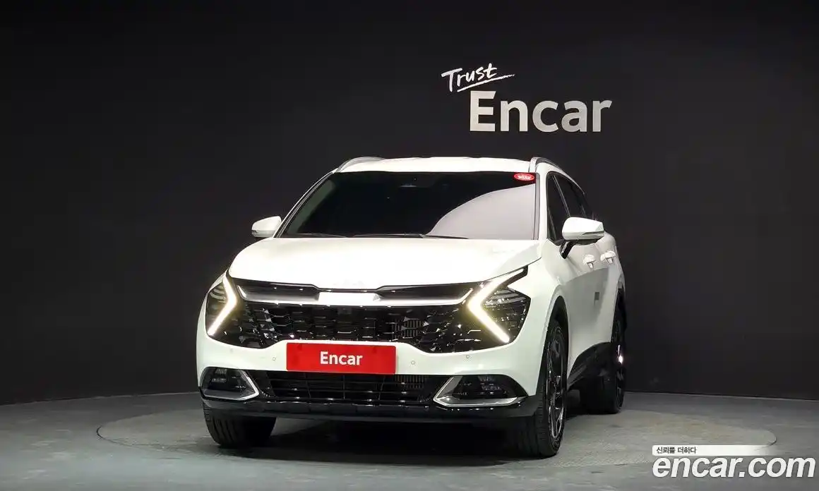 Kia Sportage 2023 1.6 автомат (гидро), фото 3