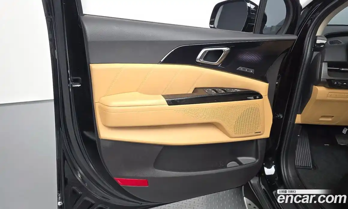 Kia Carnival 2021 2.2 автомат (гидро), фото 14