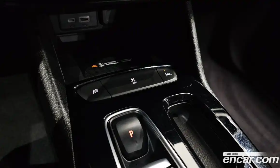 Chevrolet 볼트 EUV 2022 0.2 автомат (гидро), фото 16
